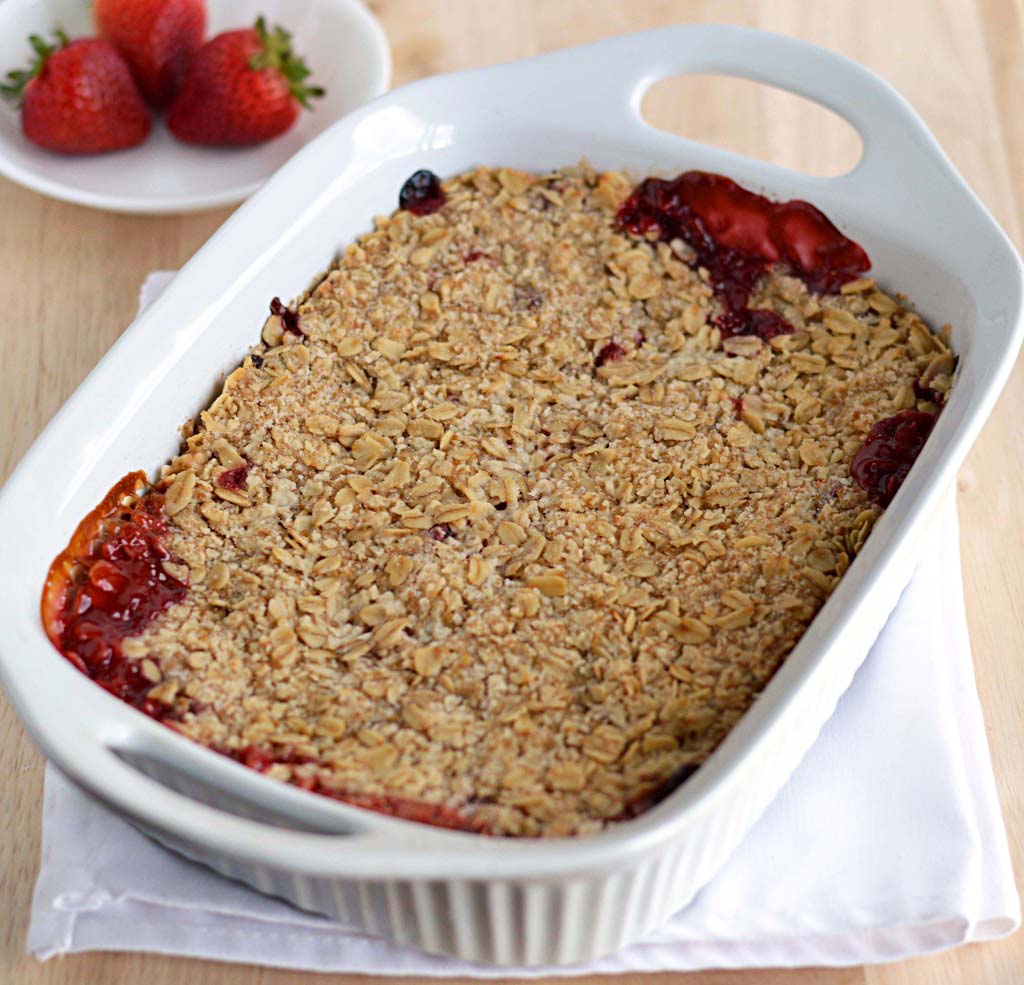 Strawberry rhubarb crisp - Friday is Cake Night