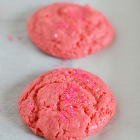 raspberry cheesecake cookie